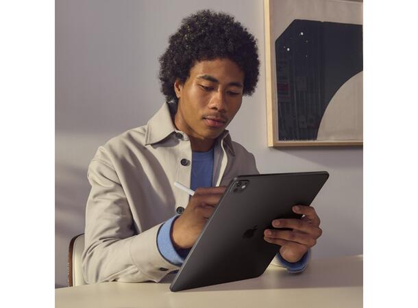 iPad Pro 11" (2025) 2TB Sort 5G 