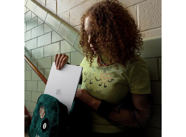 MacBook Air 15" M5 (2026) 1TB Hvit Apple 10-kjerners M5 CPU, 24GB, 1TB SSD 